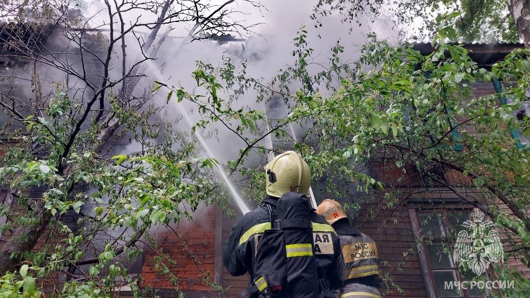 Пожарно-спасательные подразделения выезжали на пожар в г. Новодвинске Архангельской области.